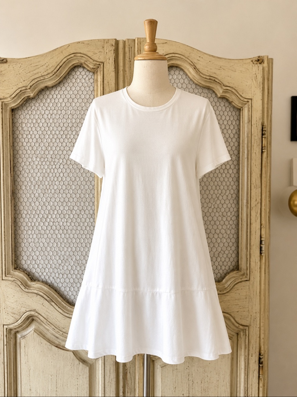 COS White Tee